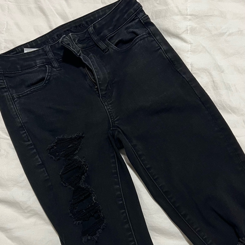 Women's Black Distressed Jeans